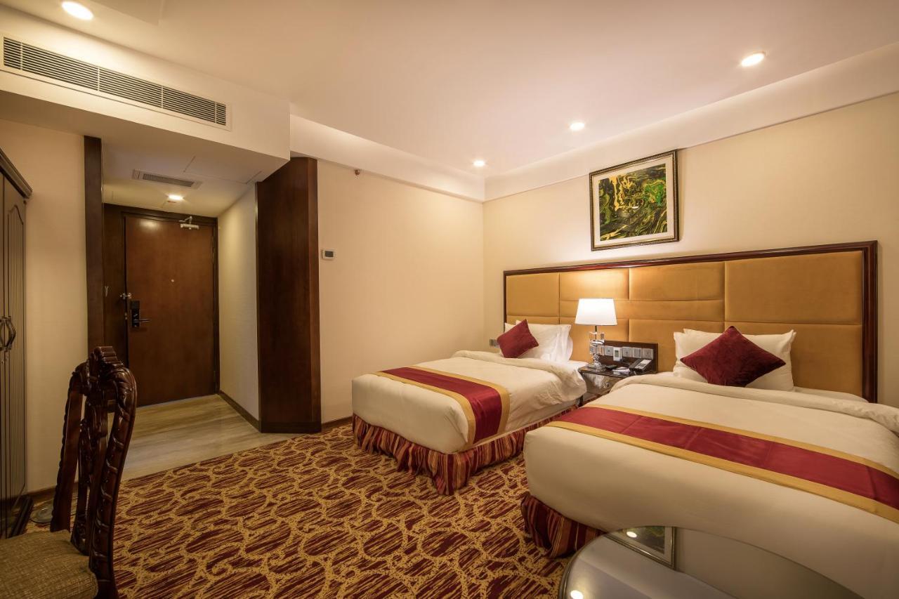Grand Palace Hotel & Resorts Sylhet Bagian luar foto