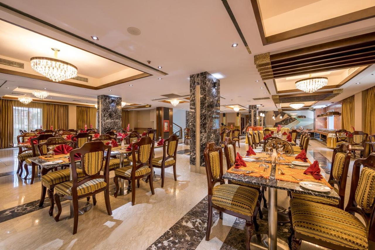 Grand Palace Hotel & Resorts Sylhet Bagian luar foto